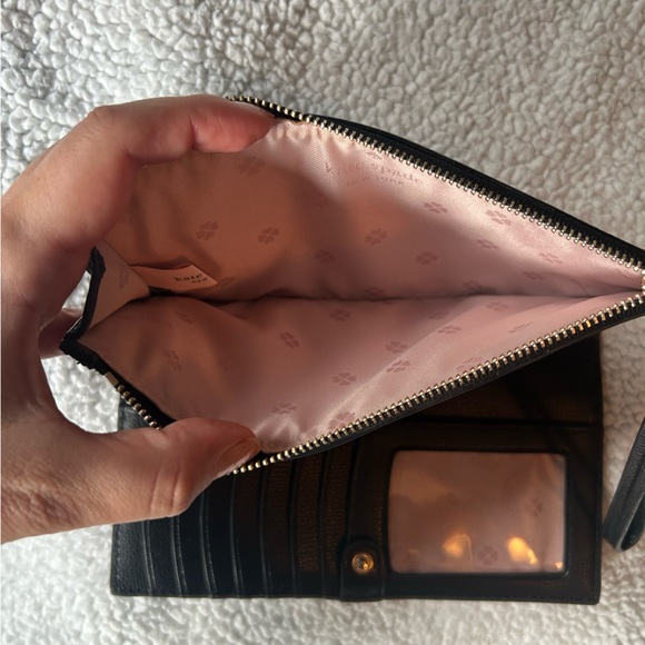 Kate Spade Wallet - Picture 4 of 4